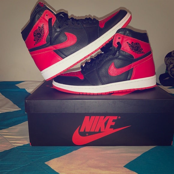 Jordan 1 homage to home(non-numbered) - Picture 1 of 5